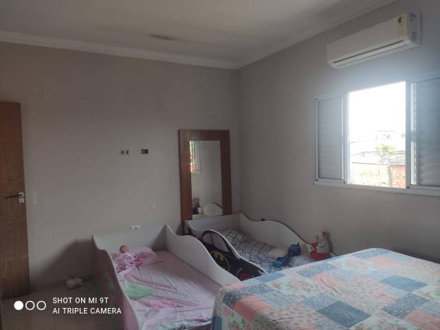 Casa para Venda em São Vicente - 5