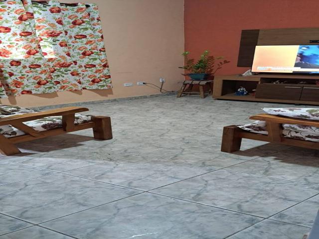 Casa para Venda em São Vicente - 4