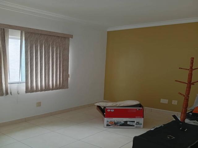 Sobrado para Venda em São Vicente - 4