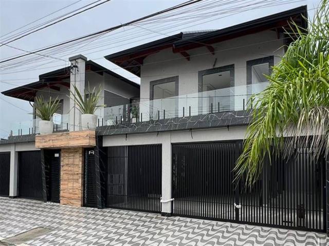 Casa para Venda em Praia Grande - 4